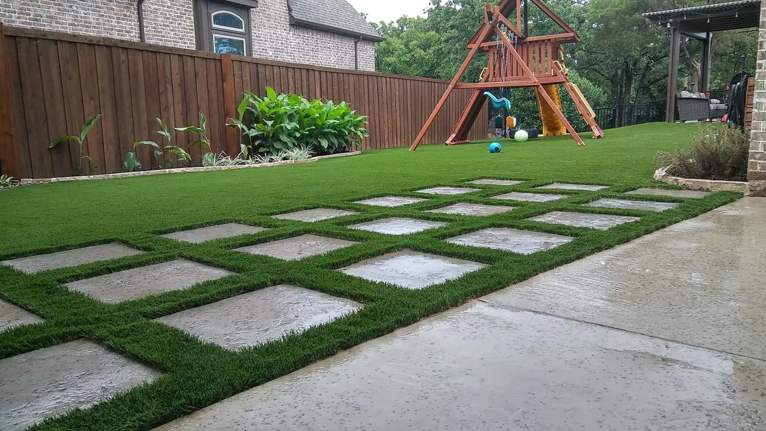 backyard-playground-gal-3 bakyard playground synlawn artificial turf