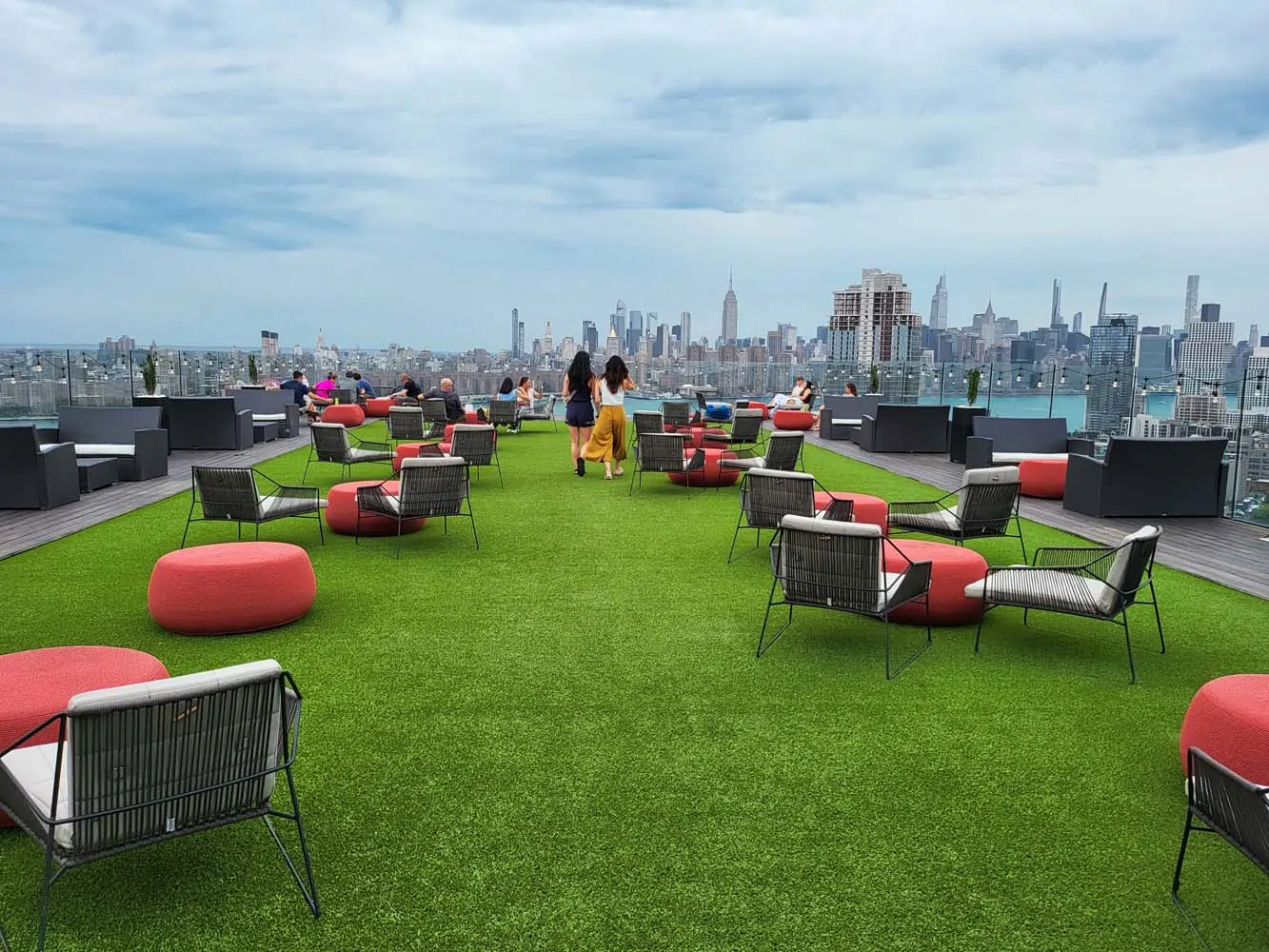 commercial-lawn-gal-7 commercial rooftop artificial turf installation