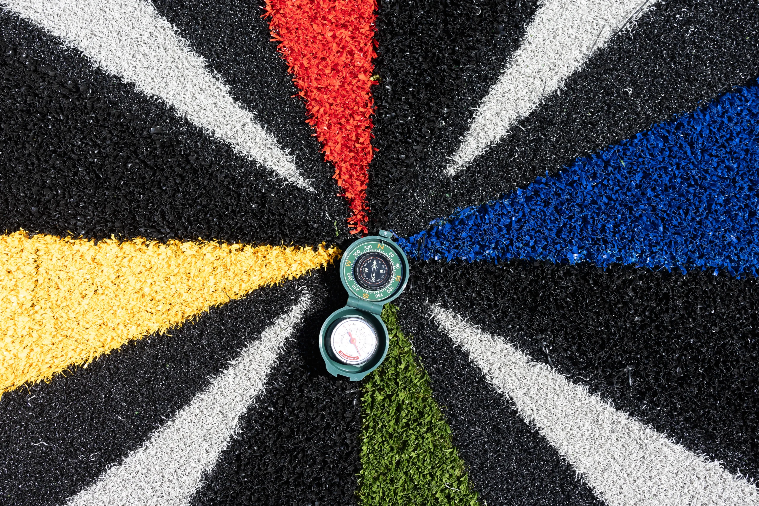 close up custom turf design close up Indiana custom turf design