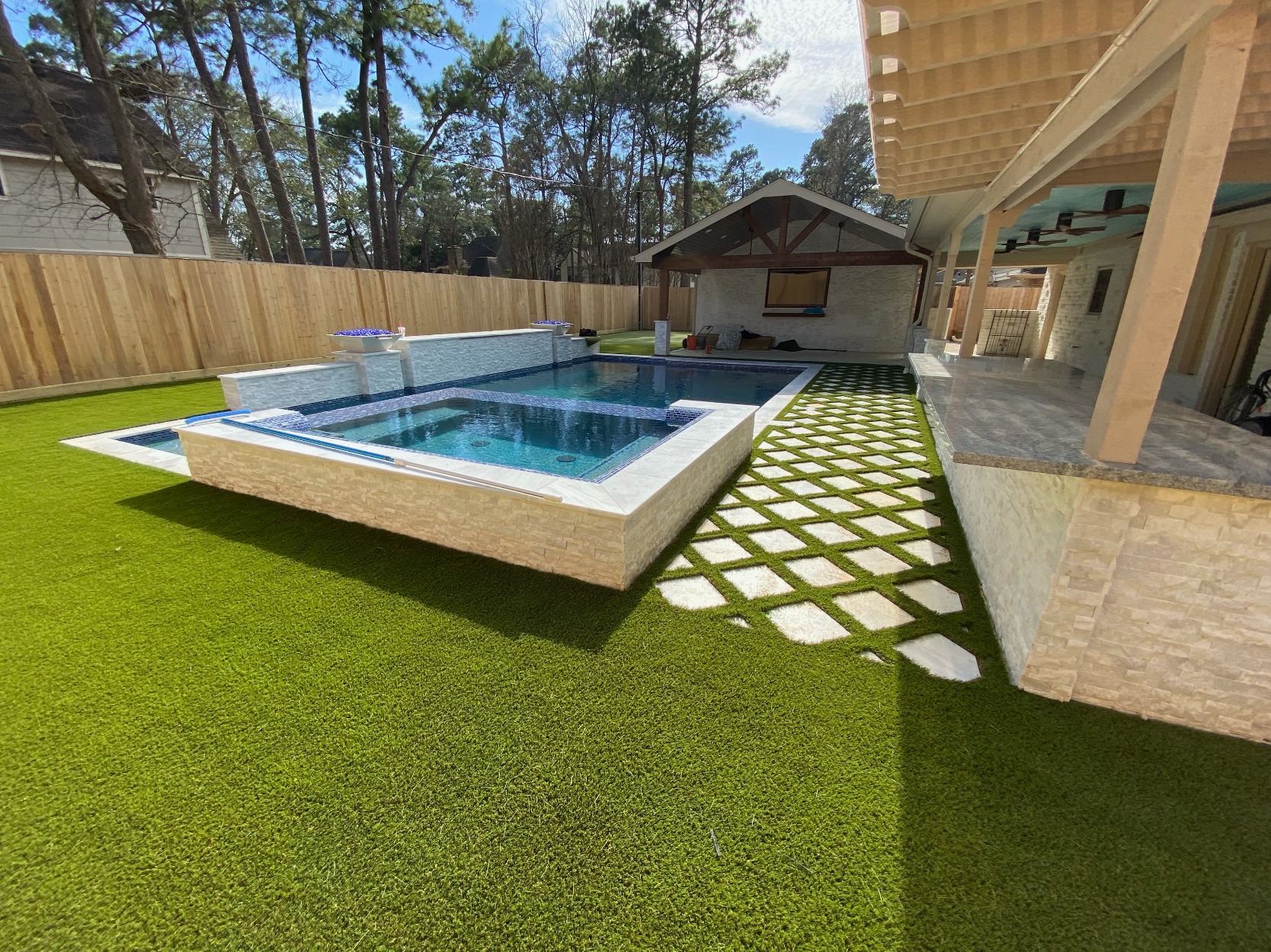 Indiana Artificial Grass Luxury Pool Deck Design Indiana Artificial Grass Luxury Pool Deck Design